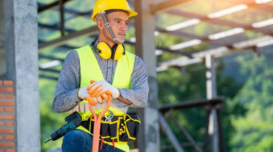 Professional gutter cleaning in Linville, VA